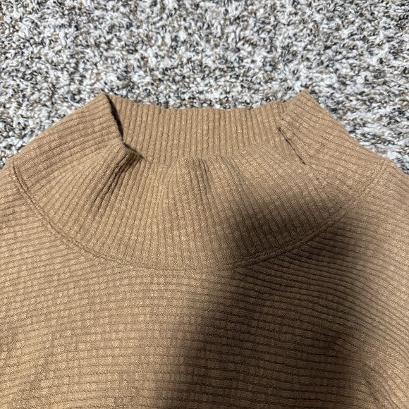 Free People Mock Neck - Picture 5 of 6